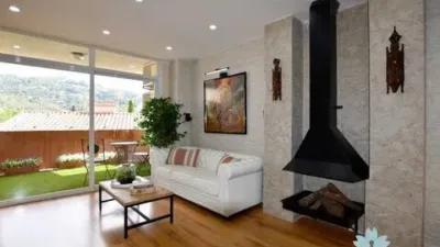Apartment in Torrelles de Llobregat photo 3