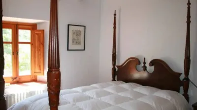 Rustic house in Sant Ferriol photo 10