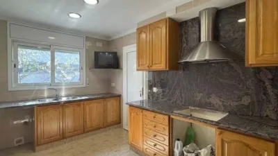 Chalet in Porqueres photo 5