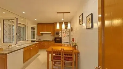 Chalet on Carrer del Duero photo 30