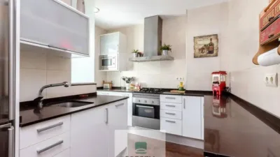 Apartment in El Clot photo 3
