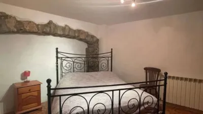 Rustic house in Castellfollit de la Roca photo 5