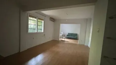 Apartment on Rafael Salgado Street photo 4