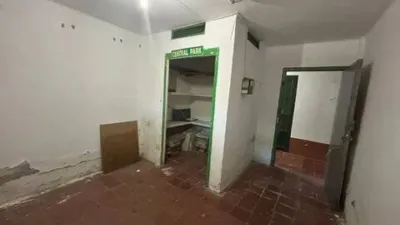 Apartment on Rafael Salgado Street photo 36