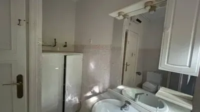 Apartment on Rafael Salgado Street photo 20