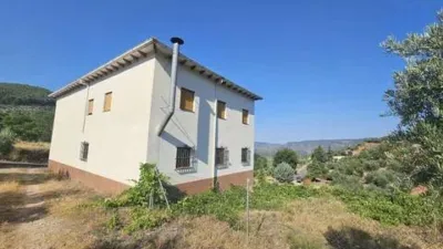 Chalet on Calle de Aceral photo 6