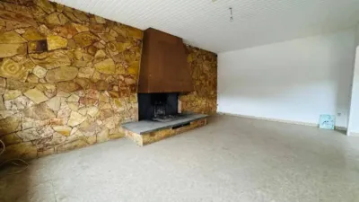 Chalet in La Jonquera photo 5