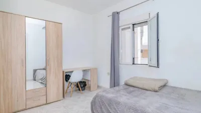 Apartment on Pedro Antonio de Alarcón Street photo 9