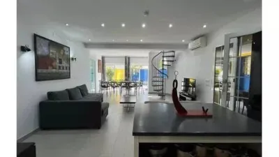 Chalet on Carrer del Montseny photo 5