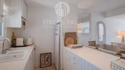 Duplex penthouse on Carrer de les Bassetes photo 12