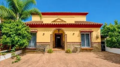 Chalet in Coín photo 2