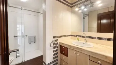 Apartment in Centre photo 16
