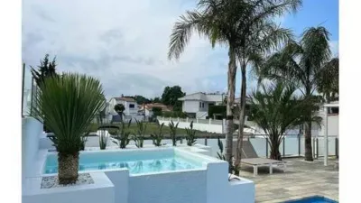Chalet on Carrer Falconera photo 15