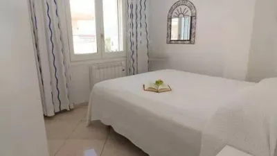 Apartment in Empuriabrava photo 2