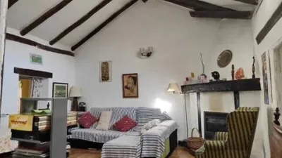 Chalet in Olmeda de las Fuentes photo 4