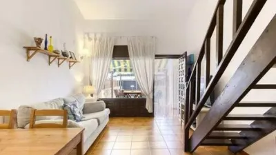 Chalet on Carrer de l'Ebre photo 20