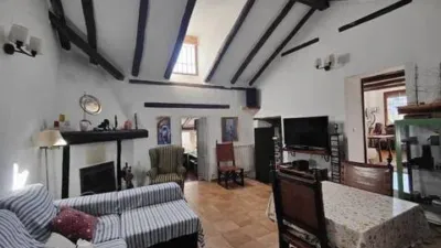 Chalet in Olmeda de las Fuentes photo 8