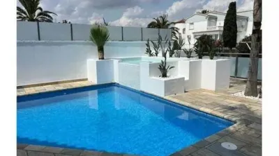 Chalet on Carrer Falconera photo 21