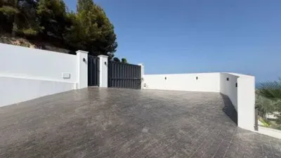 Chalet in La Fustera photo 48