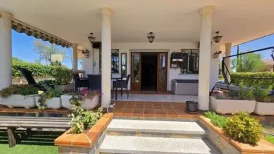 Chalet in Nuevo Baztán photo 6