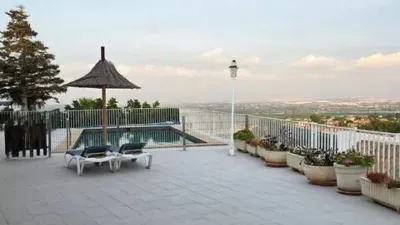 Chalet in Chiva photo 9