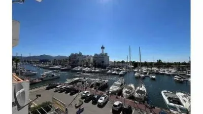 Apartment in Empuriabrava photo 16