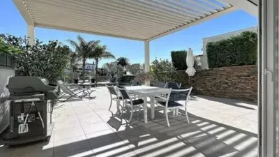 Chalet on Carrer del Llobregat photo 10