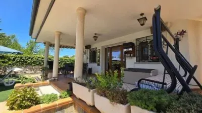 Chalet in Nuevo Baztán photo 4