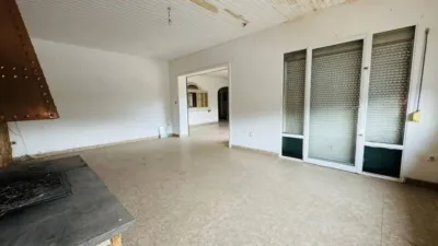 Chalet in La Jonquera photo 6