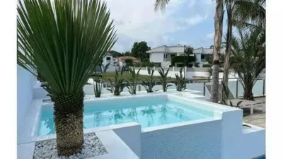 Chalet on Carrer Falconera photo 16