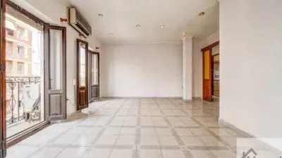 Apartment on Pintor Ferrandis Street photo 4