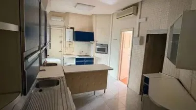 Apartment on Doctor Esquerdo Street photo 29