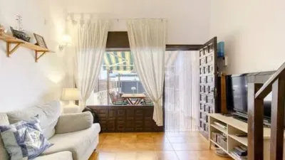 Chalet on Carrer de l'Ebre photo 22
