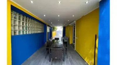 Chalet on Carrer del Montseny photo 4