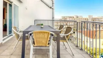 Apartment on Carrer de Pedro Calderón de la Barca photo 2