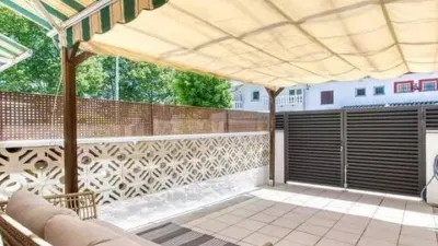 Chalet on Carrer de l'Ebre photo 31