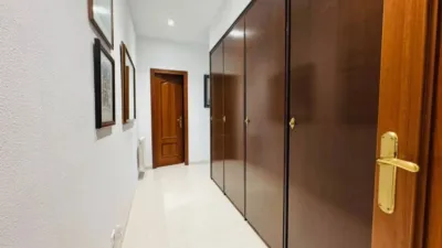 Chalet in Figueres photo 12
