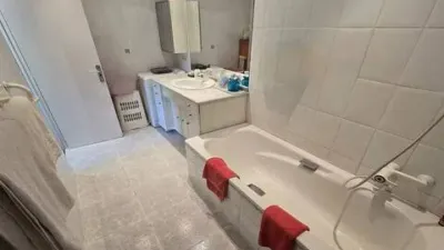 Apartment in Carrer de Salins photo 12