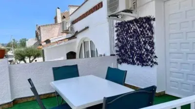 Apartment in Empuriabrava photo 17