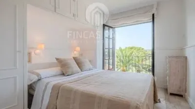 Duplex penthouse on Carrer de les Bassetes photo 17