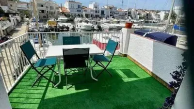 Apartment in Empuriabrava photo 5