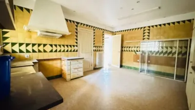 Chalet in La Jonquera photo 12