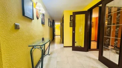 Apartment in Centre photo 10