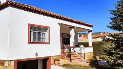 Chalet in Cuevas del Becerro photo 2
