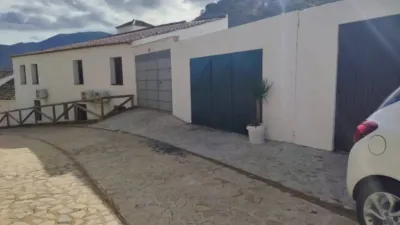 Apartment in Zahara de la Sierra photo 8