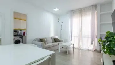 Flat in Centre photo 3