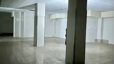 Local comercial en alquiler en Ensanche - Vista 4