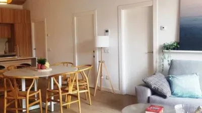Casa adosada en alquiler en Carretera de Piedrabuena, Los Cigarrales-Montesión (Toledo Capital) de 1.800 €<span>/mes</span>