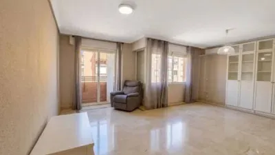 Piso en alquiler en Avenida de Pablo Iglesias, cerca de Calle de Doña Francisca Jiménez, Plaza de Toros-Santa Rita (Almería Capital) de 1.100 €<span>/mes</span>