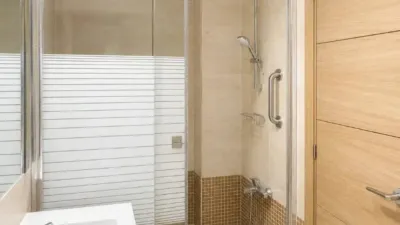Apartment on Zenobia Camprubi Street photo 10